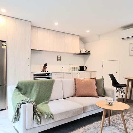 Central 2Brm 2Bth Townhouse Free Carpark Christchurch Exterior photo